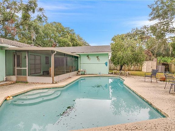 4th image of 12435 Cardiff Dr