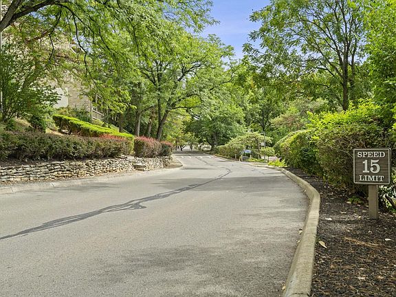 3rd image of 1439 Cliff Ct #65