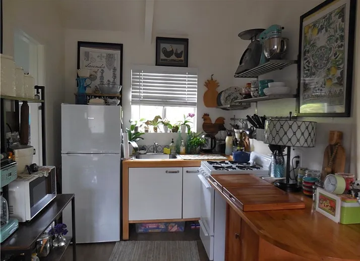 Kitchen before update