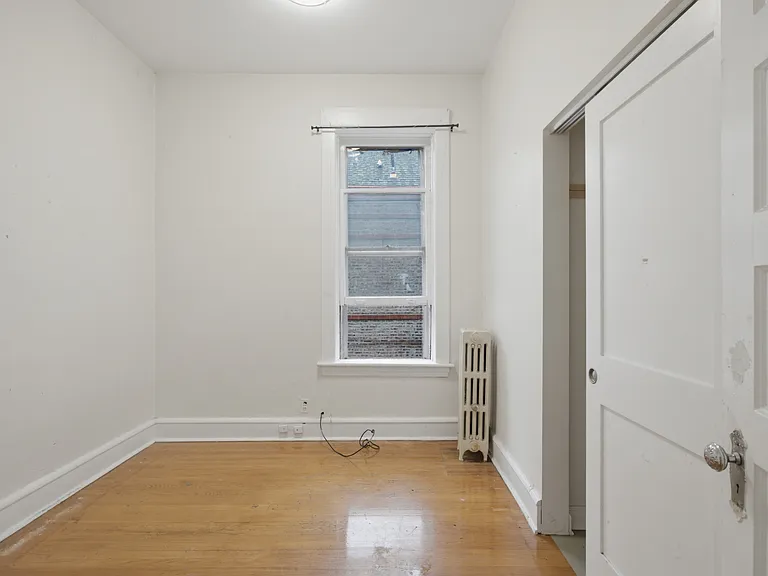 3118 W Palmer Sq #2 — Photo 6