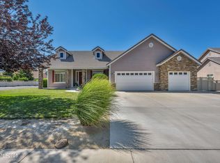 420 Chianti Way, Dayton, NV 89403