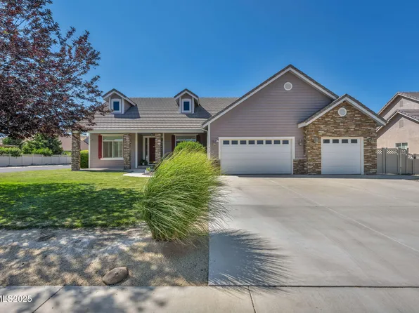 420 Chianti Way, Dayton, NV 89403