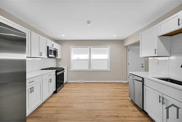 11701 S Campbell Ave — Photo 4