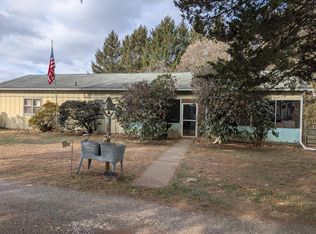 96 Yankee Dr, New Bloomfield, PA 17068