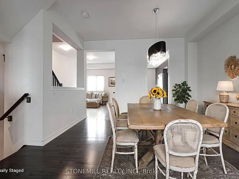 3130 Boxford Cres #5 — Photo 8