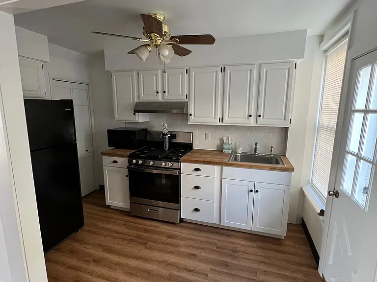 4615 Mansion St — Photo 3