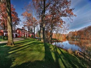 38 Woodpond Rd, West Hartford, CT 06107