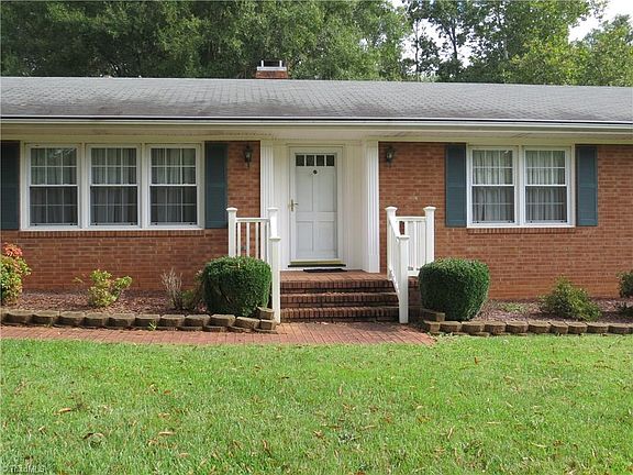 2nd image of 908 Highland Dr