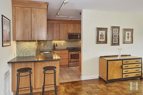 Sold by Halstead Real Estate | media 4