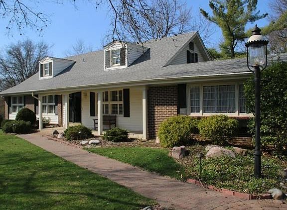 2nd image of 632 Packford Dr