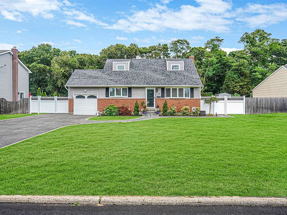 1st image of 34 Katherine Pl