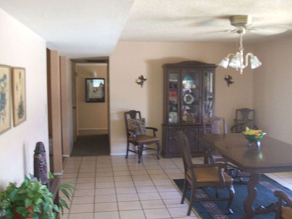 Family Room & Dining Area