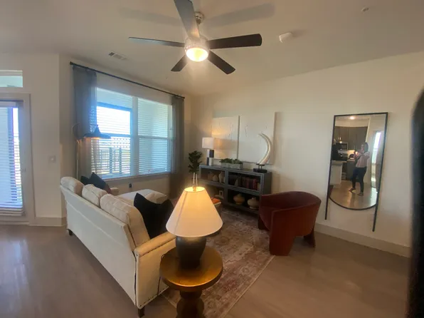 (undisclosed Address), San Marcos, TX 78666