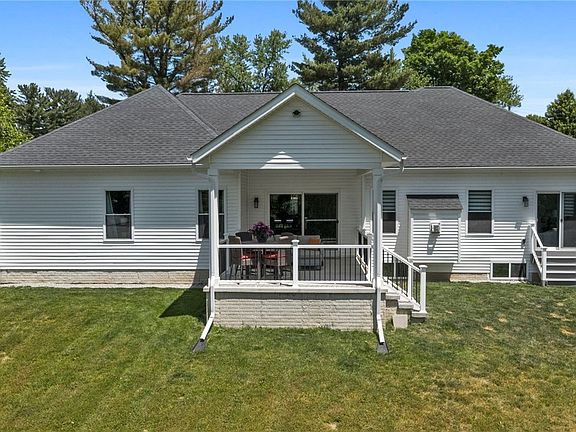 2nd image of 11580 Basswood Rd