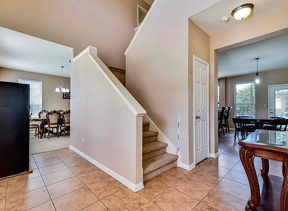 5th image of 6823 N Lakewoods Dr