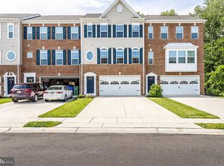 27 Isabelle Ct, Marlton, NJ 08053