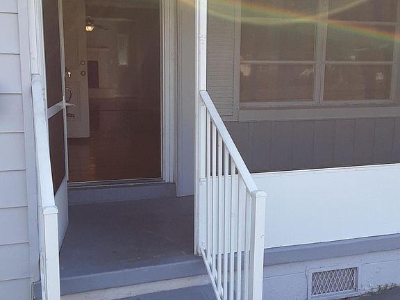 5th image of 3931 Anvers Blvd