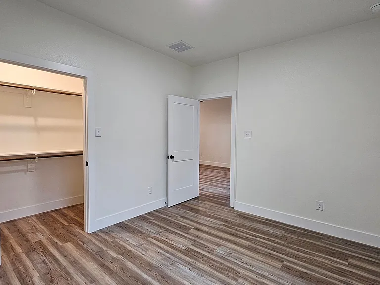1700 Kendolph Dr — Photo 10
