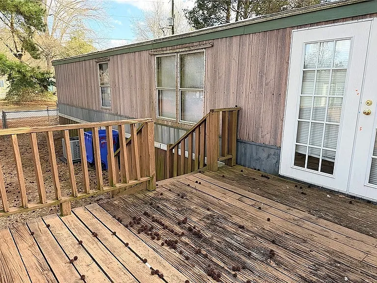 804 Vagabond Dr — Photo 3