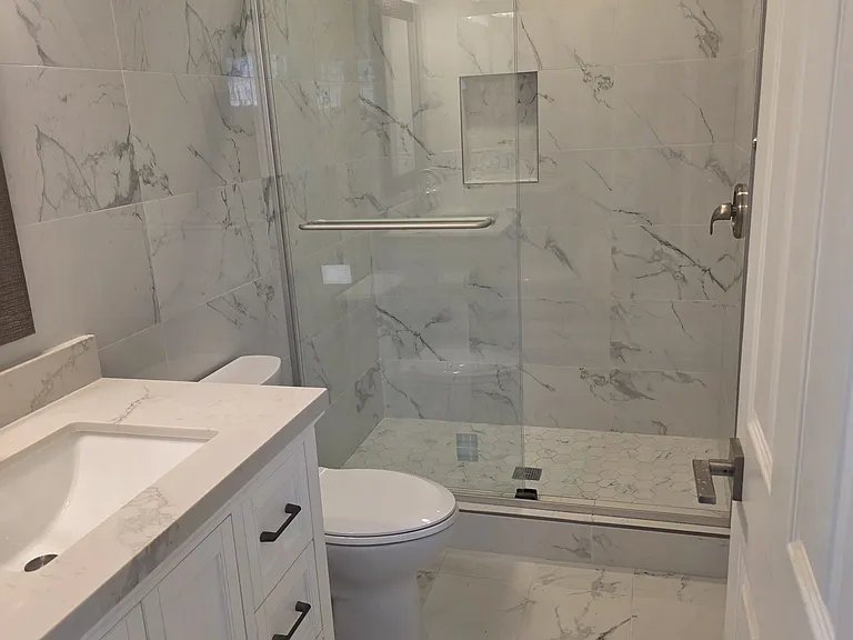 1513 W Warner Ave #2 — Photo 8