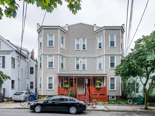 120 Pleasant St Unit 6, Cambridge, MA 02139