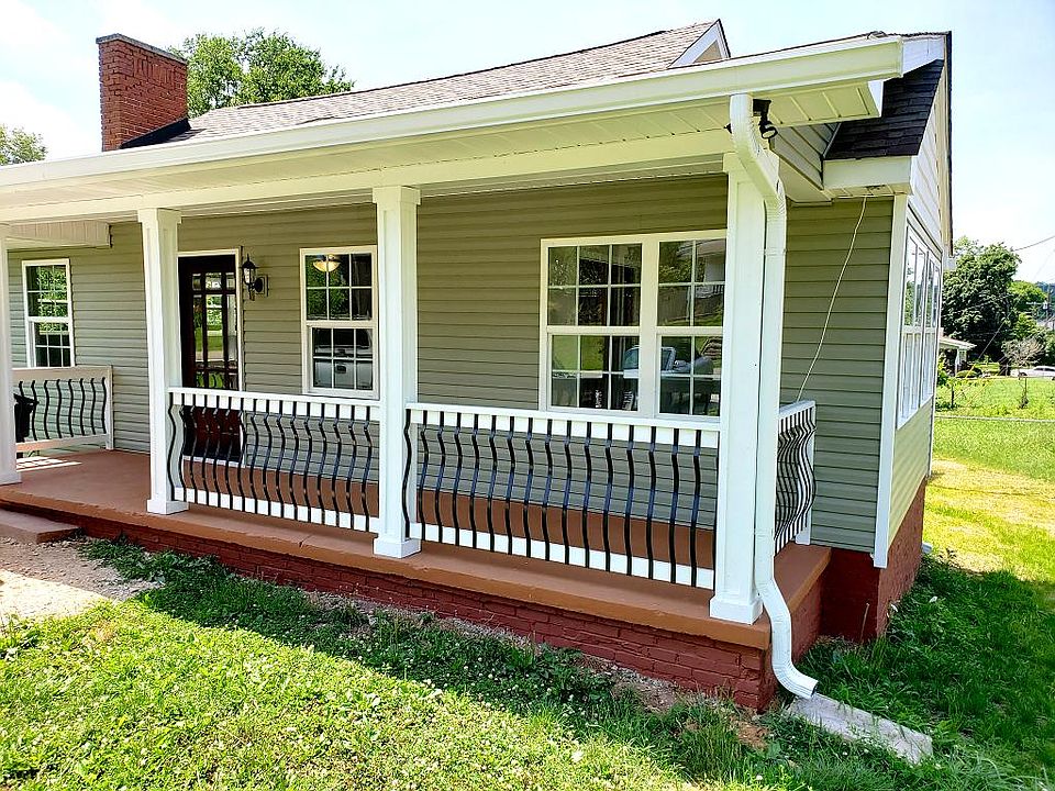 1st image of 2825 Forestdale Ave