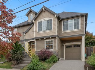 7374 N Macrum Ave, Portland, OR 97203