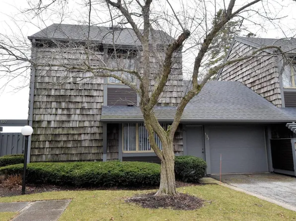 137 Lakefield COURT, Wind Point, WI 53402