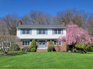 10 West Rd, Mahwah, NJ 07430