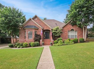 3085 Saint Charles Dr, Conway, AR 72034