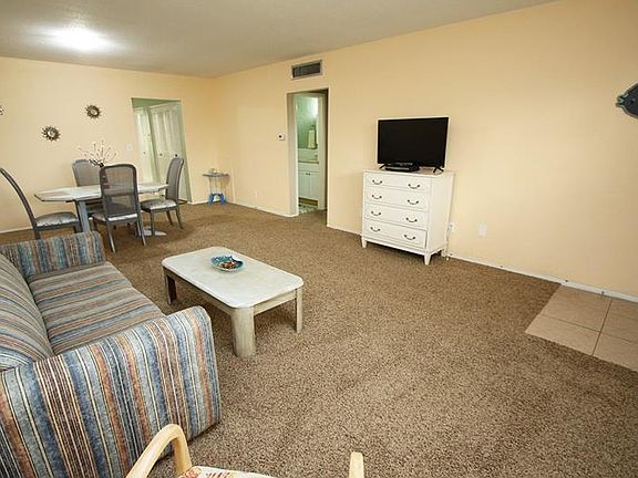 4th image of 211 Pasadena Ave N APT 304
