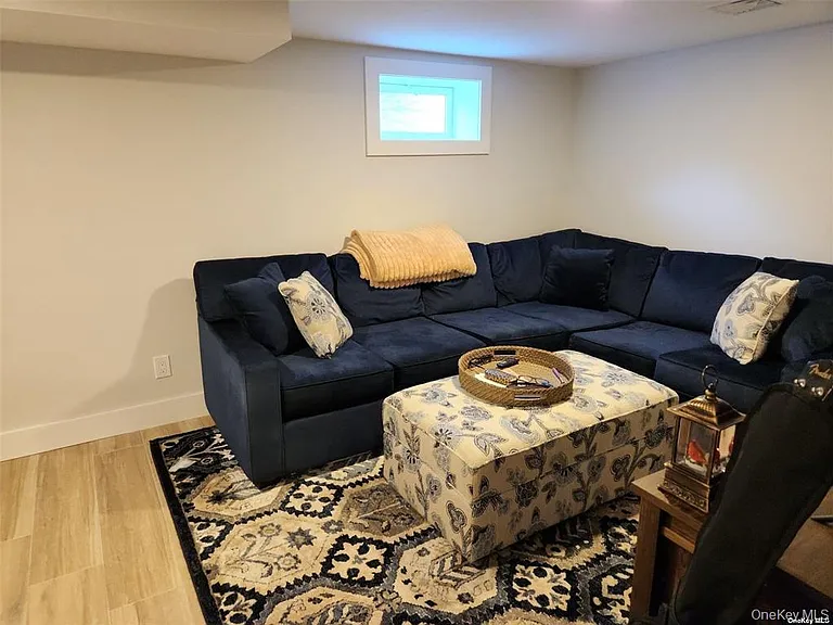 134 Ralph Ave — Photo 7