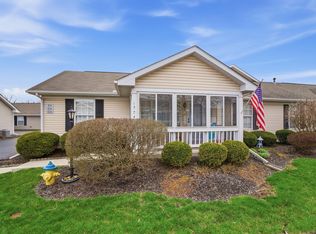 1324 Hillview Cir W, Newark, OH 43055