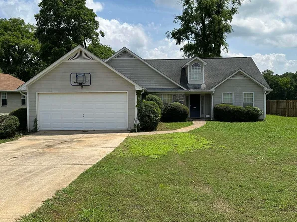 1751 Bradford Ln, Bessemer, AL 35022