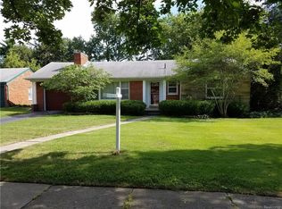 18511 Saratoga Blvd, Lathrup Village, MI 48076