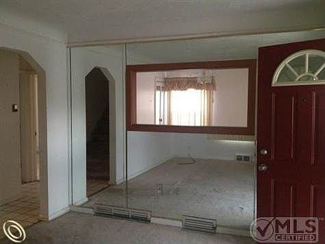 3896 19th Living room w dining l