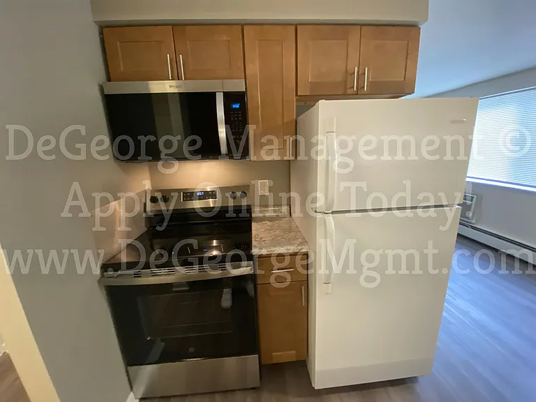 Avalon Apartments — Photo 28