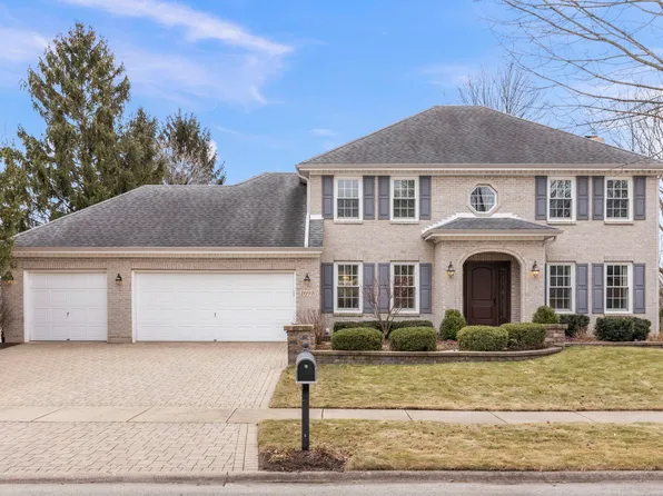 1698 Ithaca Dr, Naperville, IL 60565