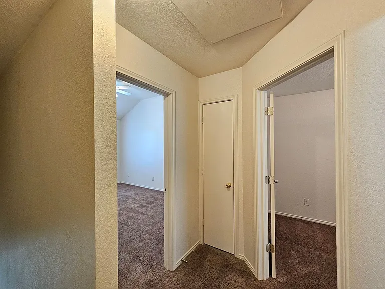 4501 Deek Dr #A-D — Photo 8