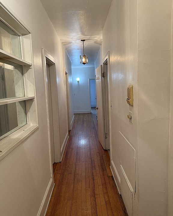 1st image of 1834 Beacon St APT 11