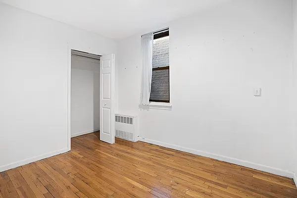 Rented by Douglas Elliman | media 15