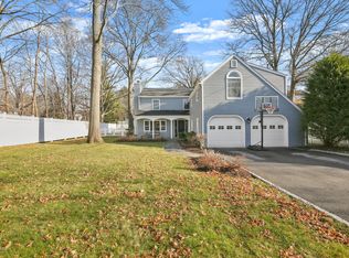 408 Sound Beach Ave, Old Greenwich, CT 06870