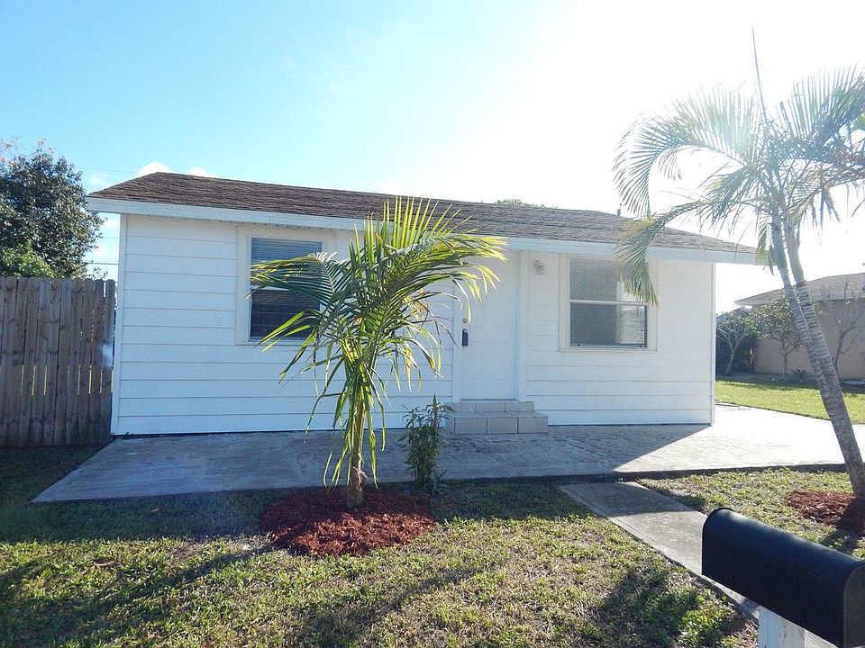 1st image of 4314 Melaleuca Trl