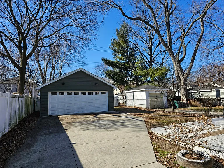 310 S Connecticut Ave — Photo 3
