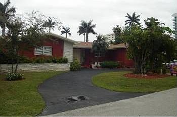 1st image of 7800 Coquina Dr