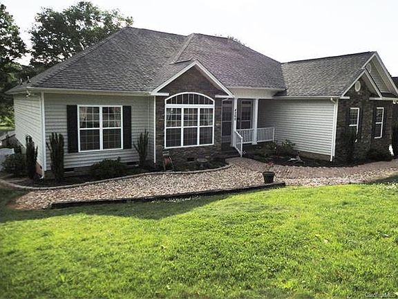 4th image of 4268 Candlewood Dr