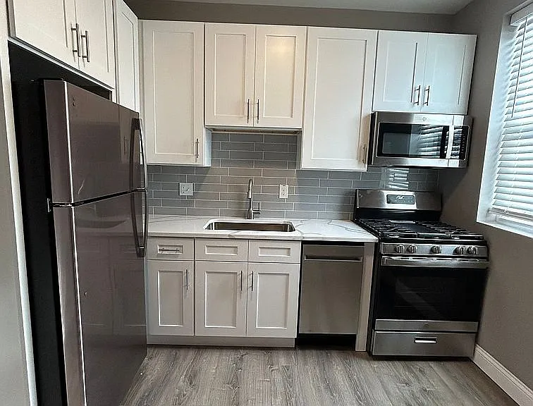 4186 Neosho St — Photo 2