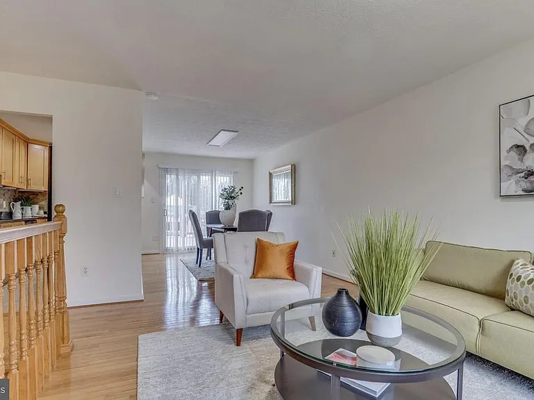 2801 Reign St — Photo 4