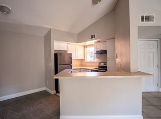 4548 Commander Dr APT 1428, Orlando, FL 32822