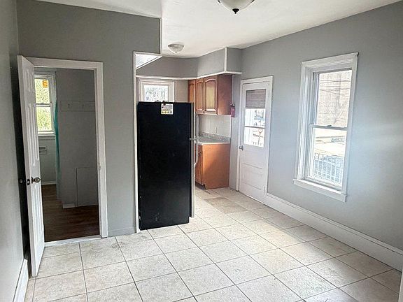 2nd image of 1001 N 11th St APT 2